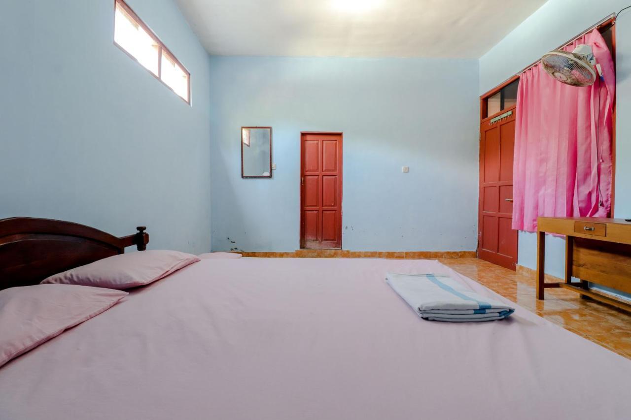 Hotel Kukup Indah Kemadang Екстер'єр фото