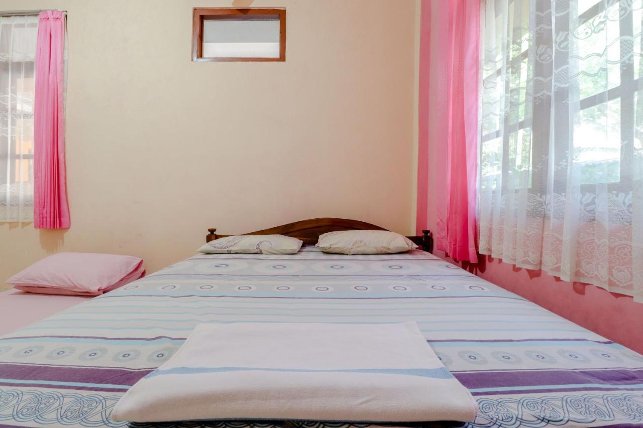 Hotel Kukup Indah Kemadang Екстер'єр фото