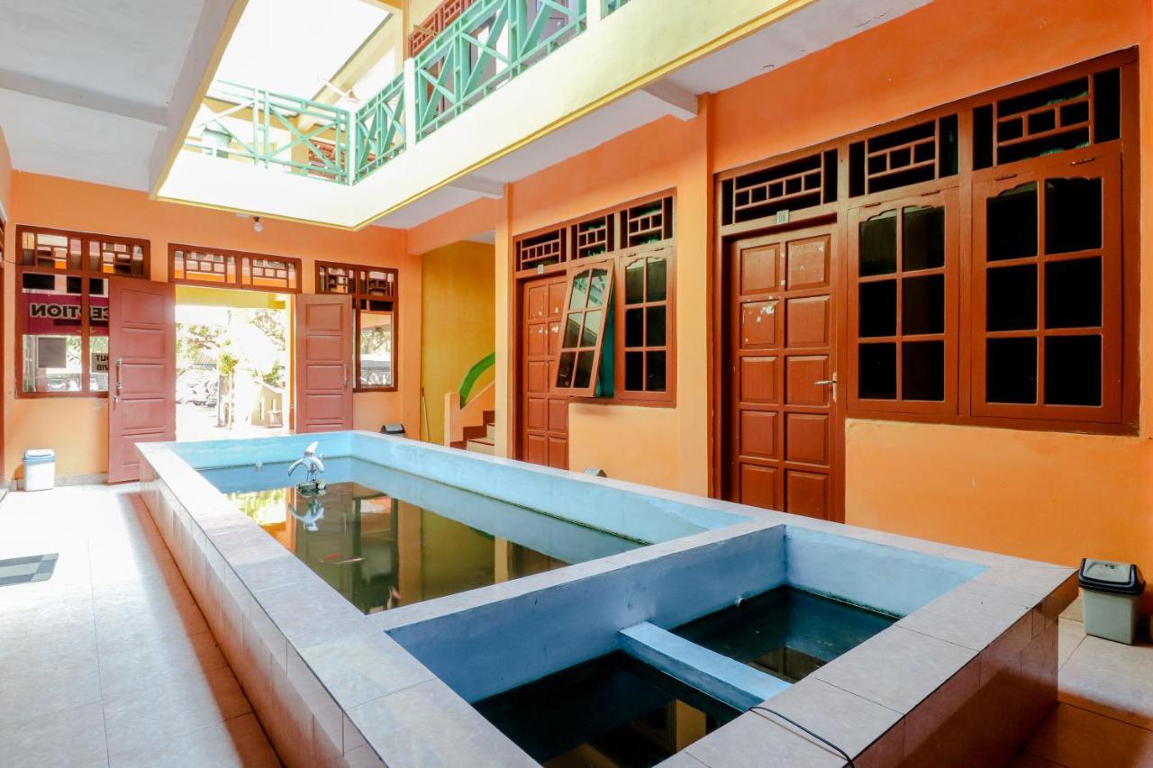 Hotel Kukup Indah Kemadang Екстер'єр фото